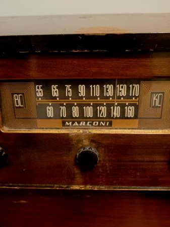 /home_ent/274A front panel closeup.jpg